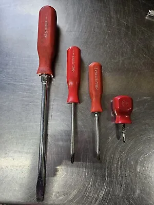 Mac Tools Misc. Screwdrivers 4 Pieces Hard Red Handles Excellent Condition • $29