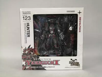 Kaiyodo Monster Hunter Male Swordsman Figure • $142.13