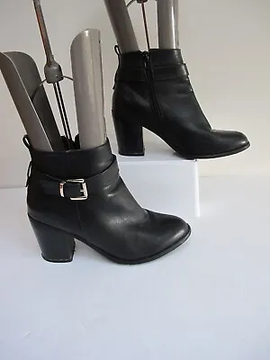 SIZE 7 LONDON REBEL Black Leather Ankle Boots Block Heel Zip Fastening VGC • £29.50