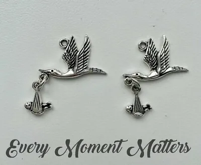 10 X Tibetan Silver BIRD STORK WITH BABY BABY SHOWER CHRISTENING 29x24mm Charm • £2.99