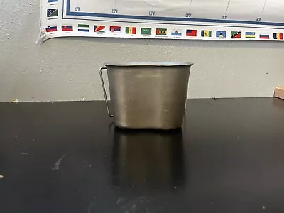 U.S. ARMY Metal CANTEEN Holder • $5