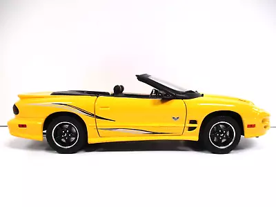 Yat Ming  2002 Pontiac Trans Am Ws-6 Ram Air Convertible Collectors Edition 1/18 • $99.95