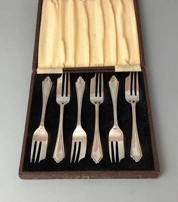 £150 • Buy ARt Deco SIlver Cake Forks Frank Cobb Sheffield 1944 154g 13.6cm FZX