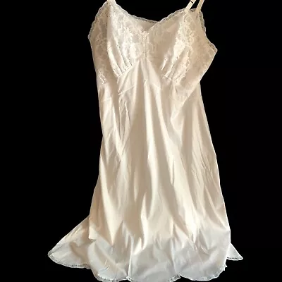 Vintage Vanity Fair Full Slip White Nylon And Lace Size 34 USA Made • $34.40