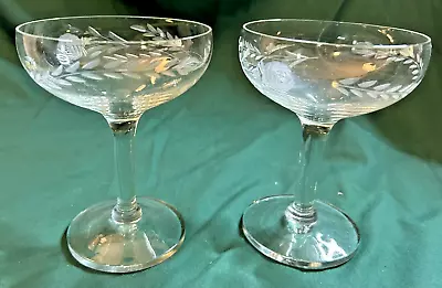 Set Of 2 VTG Etched Floral Champagne Coupes • $11.25