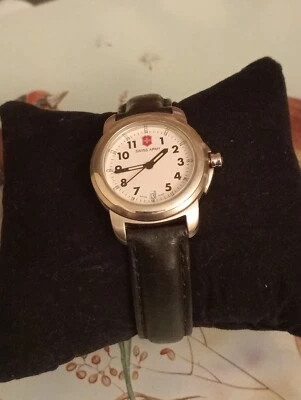 £40 • Buy Vintage Small Swiss Army Victorinox  