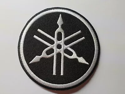 $7.99 • Buy YAMAHA TUNING FORK LOGO Iron On Or Sew On Patch Black YZ250 R1000