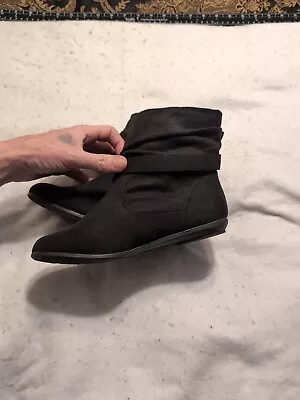 Bongo Womens Boots Ankle Booties Black Faux Suede Womens Size 7 NWT • $23.04