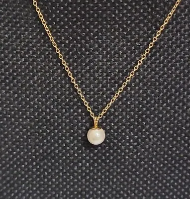 Beautiful Gold Tone Necklace With Pearl Pendant 17 In Excellent Vintage Jewelry  • $9.99