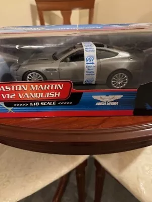 Aston Martin V12 Vanquish-James Bond Die Another Day Car Model 1:18 Scale. Boxed • £60