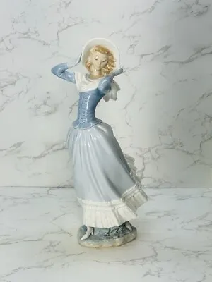 Lladro 4936  Spring Breeze  Woman Holding Hat In Wind • $250