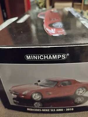 MINICHAMPS 1/18 MERCEDES SLS AMG Red 2010 • $88