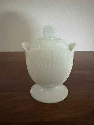 Milk Glass Sea Shell Dresser Jar And Lid • $12.99