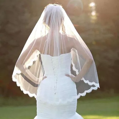 White  Wedding Veil One-tier Fingertip Veils Lace Applique Edge With Comb &1 • £9.09