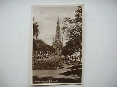 Edinburgh Postcard (Walter) Scott Monument. (Princes Street) • £2.79