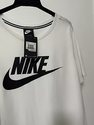Nike Women's Clothing • $10