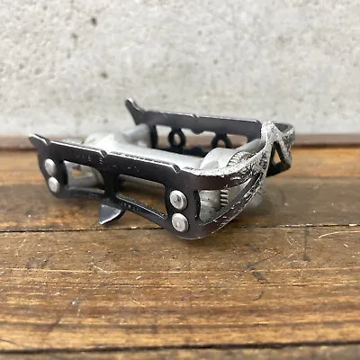 Vintage MKS  Sylvan Right Pedal Black Dust Cap SY-1 Quill Road  Alloy   9/16 In • $17.99