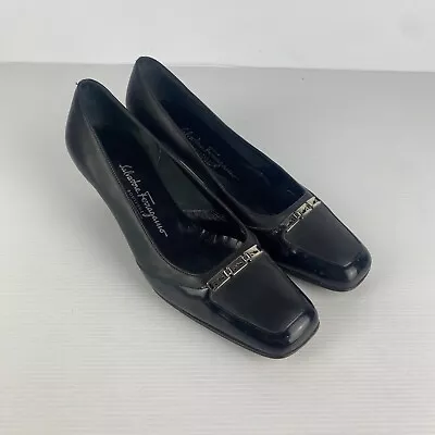 Salvatore Ferragamo Heels Womens 7.5 C Black Leather Closed Toe Kitten Heel • $79.95