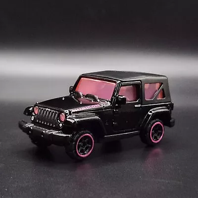 Jeep Wrangler Rubicon Collectible 1/64 Scale Diecast Model Collector Car  • $9.99