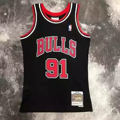 Dennis Rodman #91!! Chicago Bulls Black Mitchell & Ness Swingman Jersey Mens NWT • $45