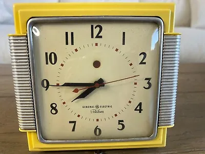 Vintage GE Telechron Wall Clock - Yellow - 1940’s - Model 2HA43- MOSTLY Works!! • $109.99