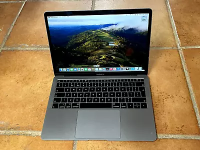 Apple MacBook Air 81 / I5-8210Y / 16GB Ram/ 500GB HDD/ 13  Laptop *Not Working* • £20