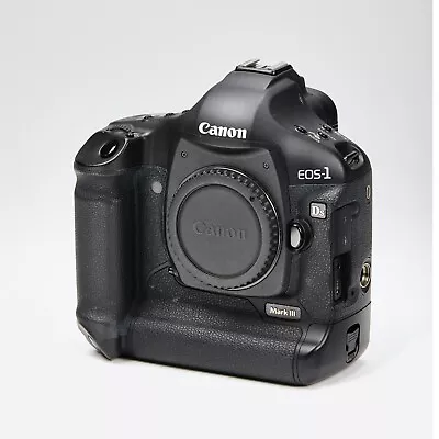 Canon EOS 1Ds Mark III 21.1MP Digital SLR Camera - Black (Body Only) • $525