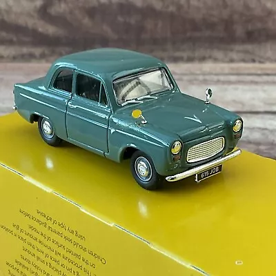 Vangards Classic Popular Saloon Cars-Ford 100E Precision Die Cast Replica Boxed • £18