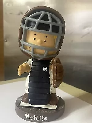 Met Life Peanuts Movie New York Yankees Bobblehead Schroeder 2015 SGA Snoopy • $8.99