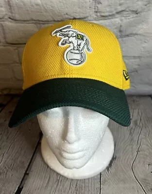 Oakland A's Hat Cap New Era Sz M-L Fitted White Elephant Logo 39 Thirty Genuine • $18.99