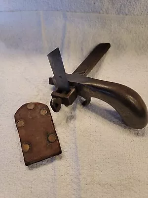C.S. OSBORNE Draw Knife Gauge Leather Working Pistol Grip Tool With Protector  • $40
