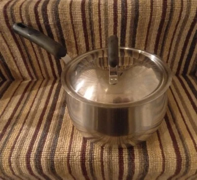£23 • Buy Meyer 2.8 Litre 18/ 10 Stainless Steel Saucepan With Lid