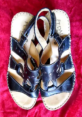 Ladies Black Sandal Size 4 By Pedaloes Padders • £9.99