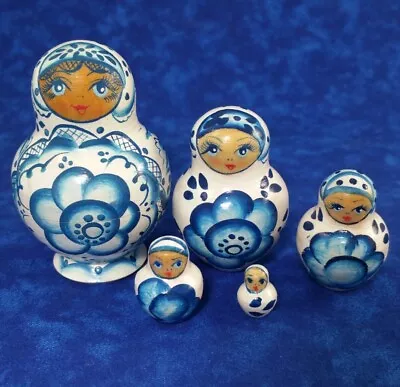 Vintage Russian Nesting Dolls Matryoshka Blue White Set Of 5 • $23.95