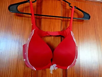 Victoria's Secret Fabulous Red Plunge Bra Underwire Padded size 34 C Nice • $12.74