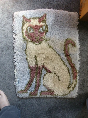 $30 • Buy Vintage Mid Century Modern Kitty Persian Cat Wall Tapestry Rug Handmade MCM