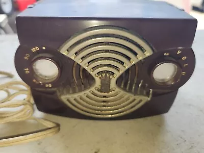 $135 • Buy Zenith  Owl Eyes  1953 Portable Vintage Vacuum Tube Radio Working