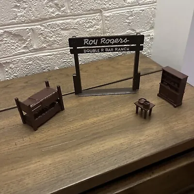 Marx  Roy Rogers Play Set Double R Bar Ranch Gateway And Other Parts • $21