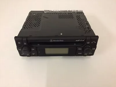 Mercedes Benz Audio 10 - Classic Factory Radio CD - MF2910 A170 820 03 86 • $85.87