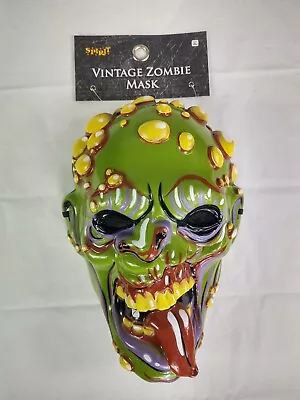 NEW Vintage Zombie Half Mask Plastic Spirit Halloween Scary Monster  • $12