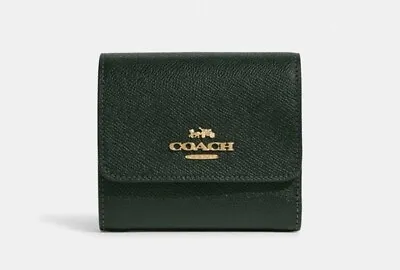 COACH Women’s Trifold Small Wallet In Crossgrain Leather Amazon Green CF427 New • $164.29