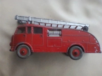 £7.99 • Buy DINKY SUPERTOYS #955 COMMER FIRE ENGINE (ideal Restoration Project)