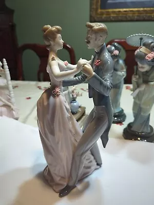 $146.50 • Buy Vintage Lladro 1372 Anniversary Waltz Dance Couple 12 1/2  Tall Great Condition