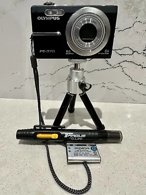 Olympus FE-370 8.0MP Digital Camera Black W/ Battery & Targus Tripod No Charger • $29.99