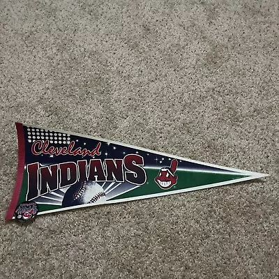 Cleveland Indians 1996  Mlb Baseball Felt Pennant With Pin • $12