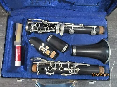 Buffet Crampon  E-11 Wood Clarinet With Case.  Made In Germany • $565