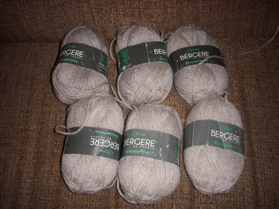 £6 • Buy BERGERE DE FRANCE NEW  6  X 25g  BEIGE  MIXED  YARN WOOL  BARUISIENME 