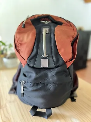 Osprey Synchro 25 Backpack Black Gray & Orange (see Pics For Details) • $68