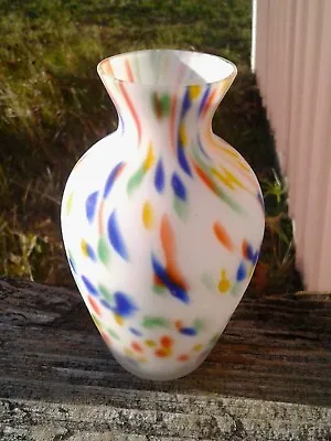 Vintage Frosted White End Of Day Art Glass Case Glass Bud Vase • $17.50