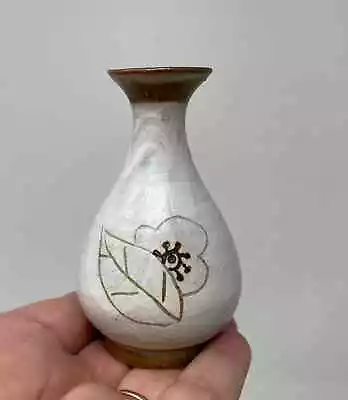 Vintage Handmade Art Pottery Tulip Vase Miniature Beige Floral Art Pottery • $15